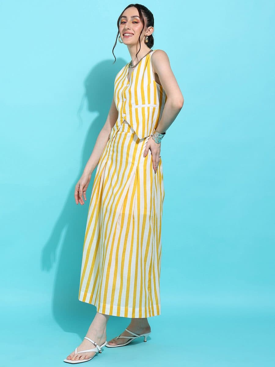 Dastan-e-Lakeer Yellow Co-ord Skirt