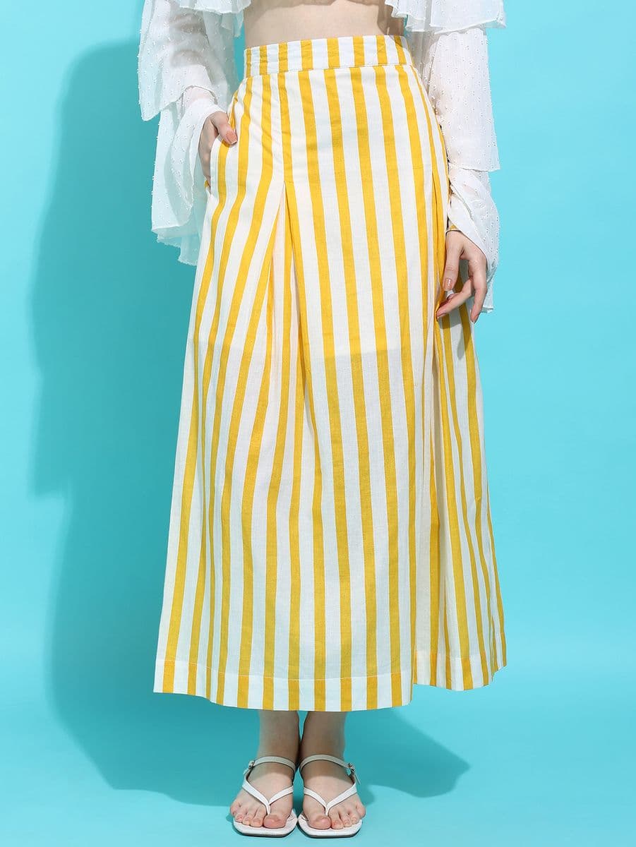 Dastan-e-Lakeer Yellow Co-ord Skirt thumbnail 4