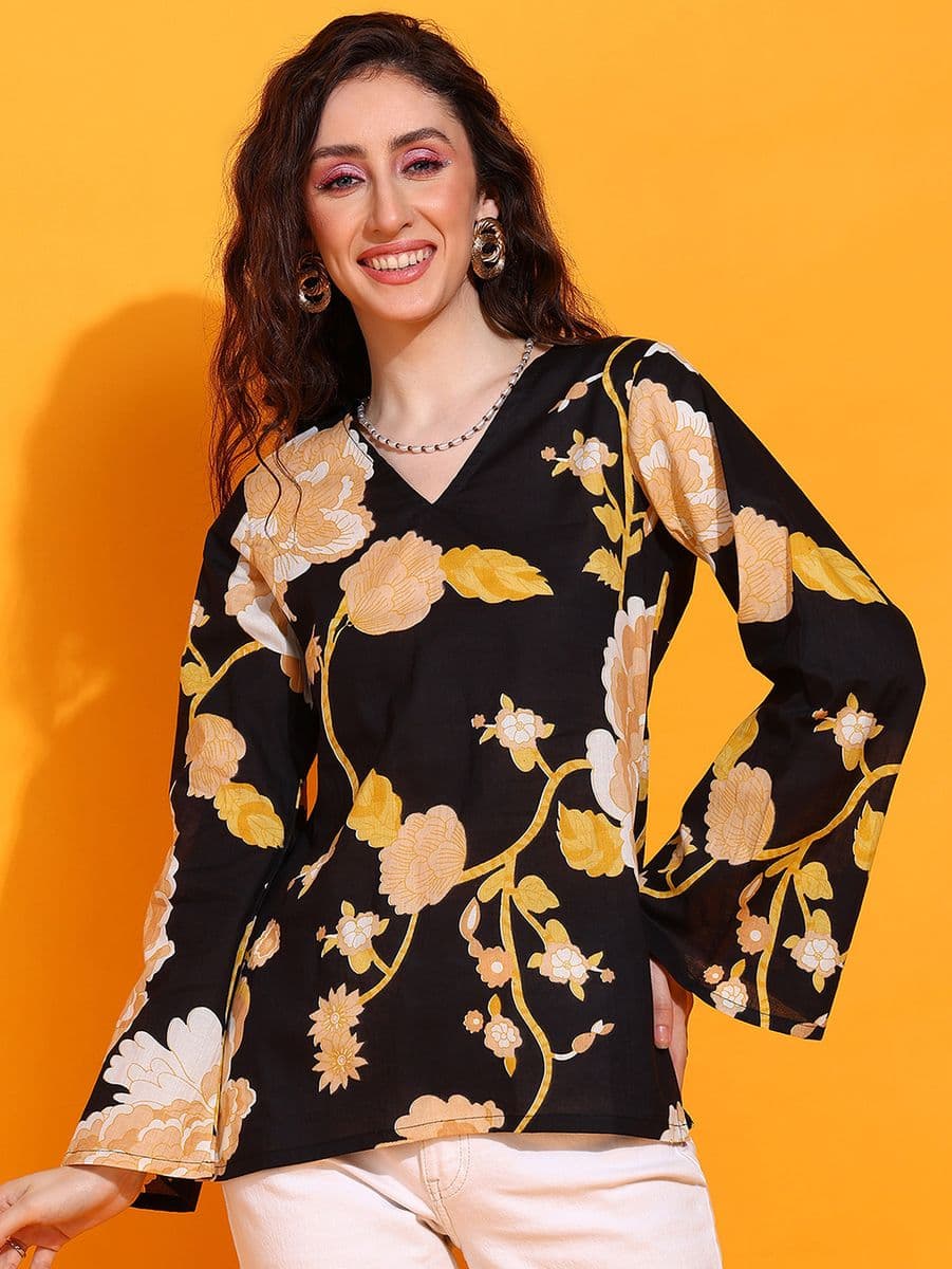 Kohira Bell Sleeve Top thumbnail 4